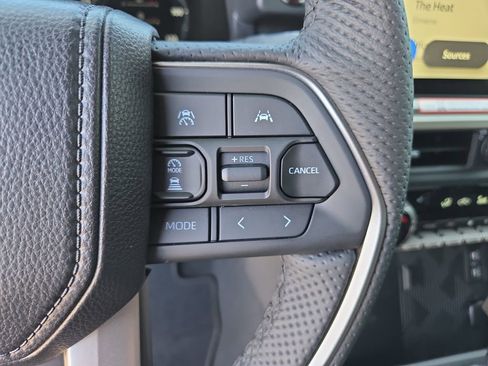 New 2026 Toyota Tacoma TRD Off-Road w/ TRD Off Road Premium Package AWD/4WD image 18