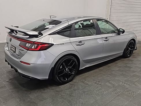 Used 2024 Honda Civic Sport image 9
