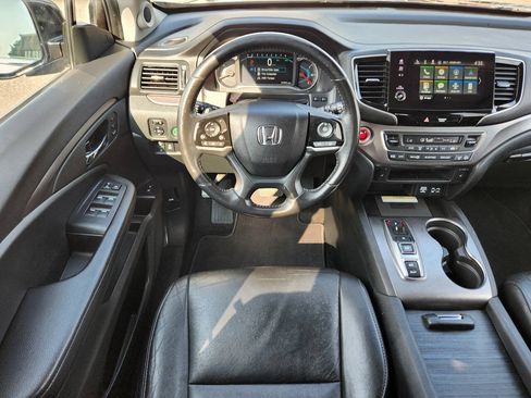 Used 2022 Honda Pilot Special Edition image 16