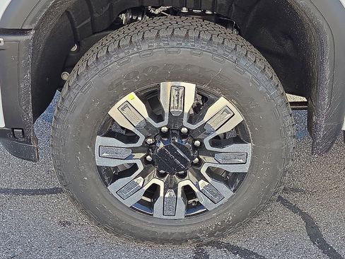 New 2026 GMC Sierra 3500 Denali AWD/4WD image 7