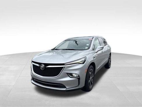 Used 2022 Buick Enclave Essence w/ Sport Touring Edition image 65