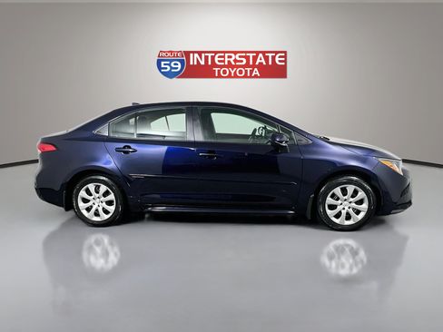 Used 2026 Toyota Corolla LE FWD image 8