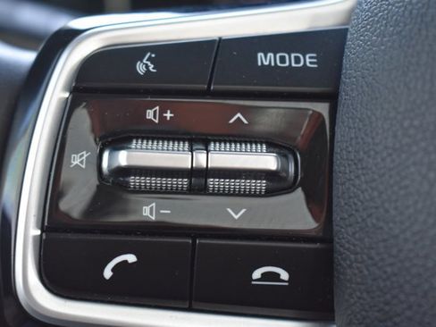 Used 2021 Kia Sorento SX image 22