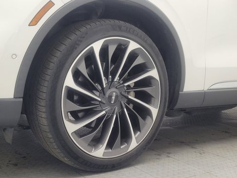 Used 2020 Lincoln Aviator Reserve w/ Equipment Group 202A AWD/4WD image 31