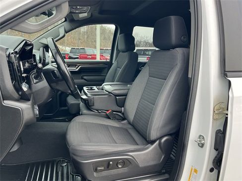 Used 2023 Chevrolet Silverado 1500 LT image 15