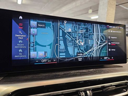 Used 2023 BMW i4 eDrive35 RWD image 16