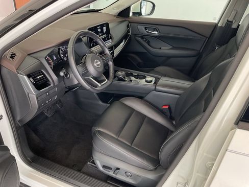 Used 2023 Nissan Rogue SL w/ SL Premium Package AWD/4WD image 11