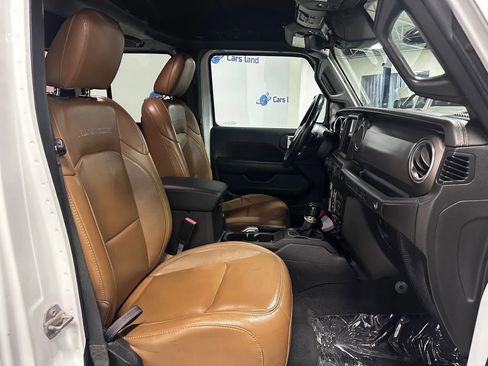 Used 2021 Jeep Wrangler Unlimited Rubicon image 22