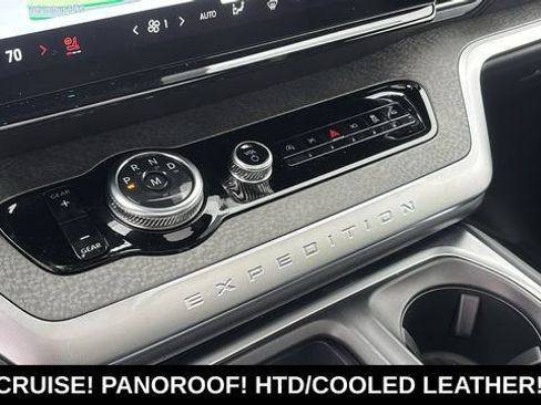 New 2026 Ford Expedition Tremor image 22