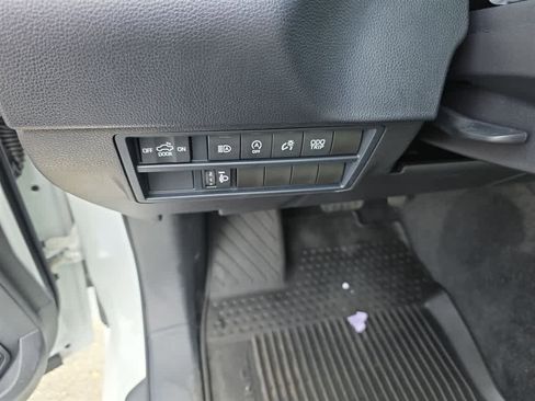 Used 2025 Toyota Tundra SR5 AWD/4WD image 14