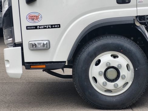 New 2026 Isuzu NPR RWD image 9