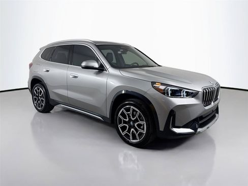 New 2026 BMW X1 xDrive28i w/ Technology Package AWD/4WD image 5