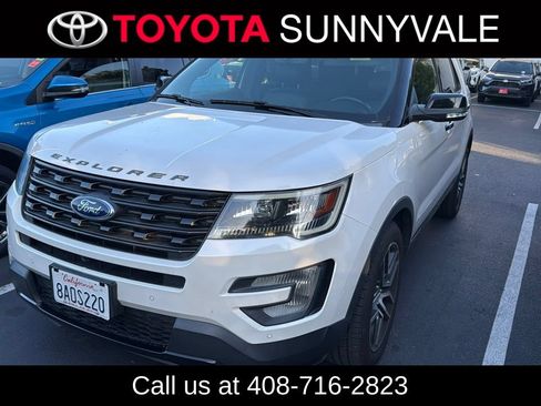 Used 2020 Ford Explorer Limited AWD/4WD image 1