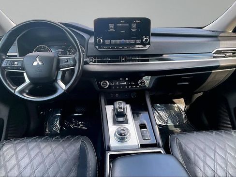 Used 2022 Mitsubishi Outlander SEL AWD/4WD image 19