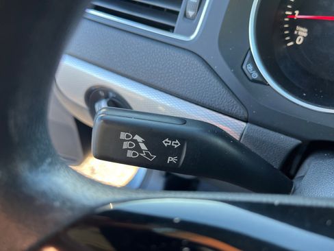 Used 2017 Volkswagen Jetta S image 12