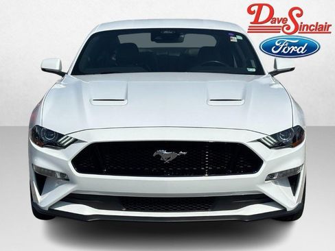 Used 2022 Ford Mustang GT Premium w/ Equipment Group 401A RWD image 2