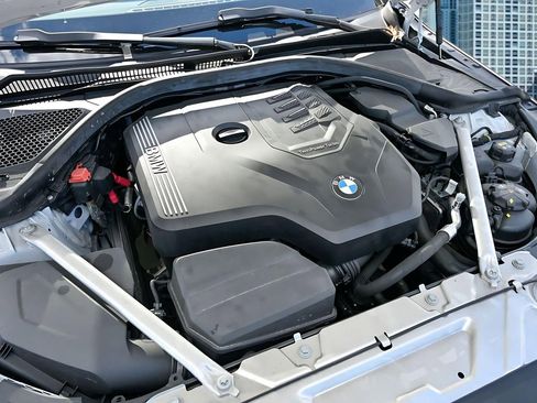 Used 2021 BMW 430i Convertible w/ M Sport Package RWD image 29