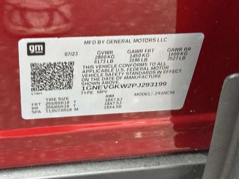 Used 2023 Chevrolet Traverse LT w/ LPO, Floor Liner Package AWD/4WD image 21
