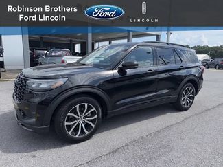 New 2026 Ford Explorer ST-Line RWD video 1