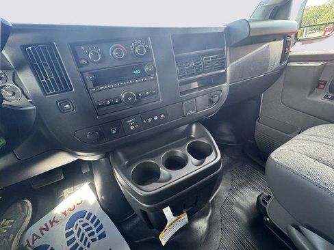 New 2025 GMC Savana 2500 w/ Driver Convenience Package image 4