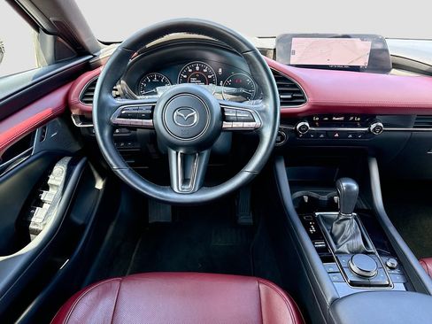 Used 2023 MAZDA MAZDA3 Hatchback w/Premium Plus Pkg AWD/4WD image 26