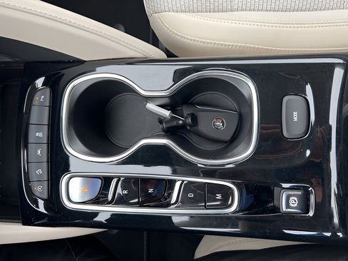 Used 2022 Buick Envision Preferred image 14