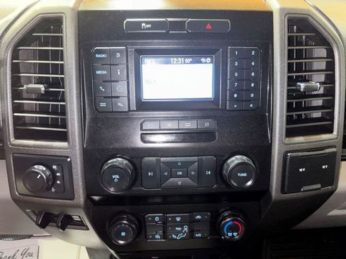 Used 2022 Ford F250 XL w/ STX Appearance Package AWD/4WD image 19
