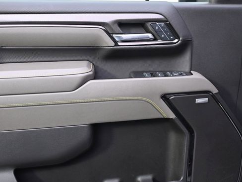 Used 2024 Chevrolet Silverado 2500 ZR2 w/ ZR2 Bison Edition image 23