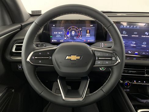 New 2026 Chevrolet Traverse LT w/ Driver Confidence Package image 19