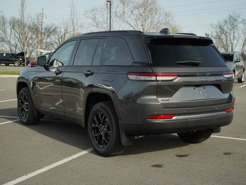 New 2026 Jeep Grand Cherokee Altitude AWD/4WD image 5