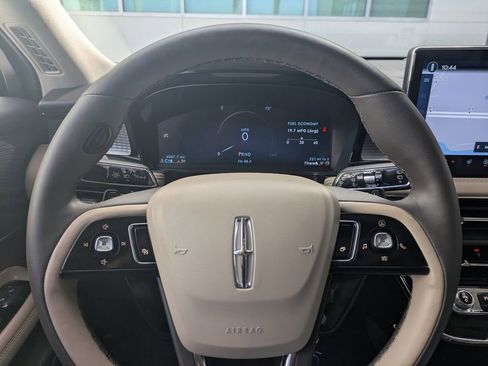 Certified 2024 Lincoln Corsair FWD w/ Equipment Group 101A image 32