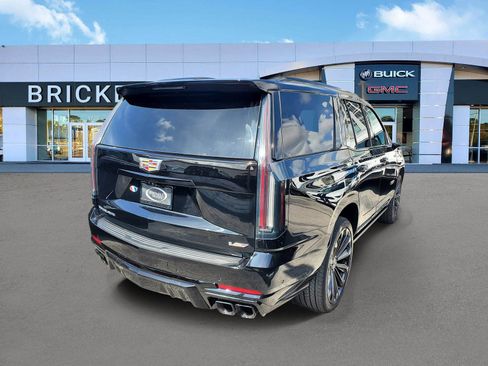 Used 2025 Cadillac Escalade V w/ LPO, Floor Liner Package AWD/4WD image 3