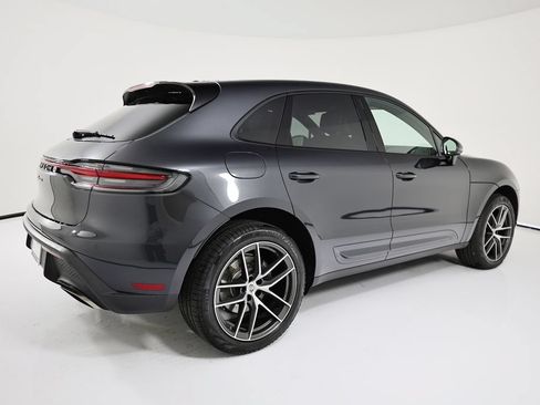 Certified 2026 Porsche Macan AWD/4WD image 7