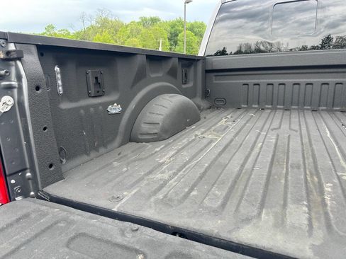Used 2022 Ford F250 Lariat w/ Lariat Ultimate Package AWD/4WD image 12