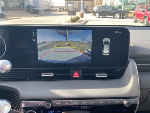 New 2026 Hyundai Ioniq 5 SEL image 26