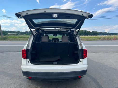 Used 2017 Honda Pilot EX-L image 9