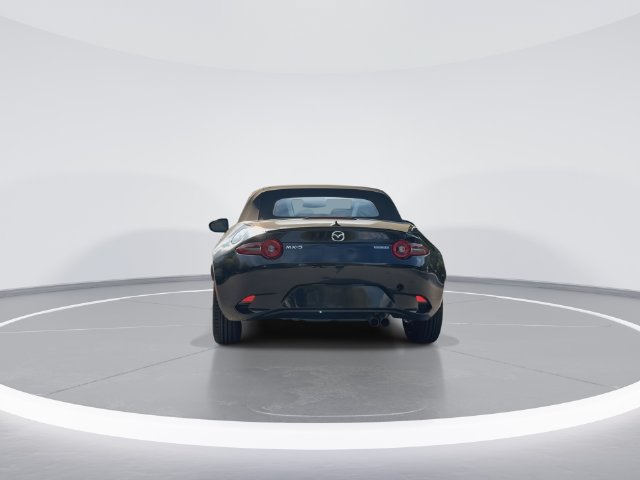 New 2026 MAZDA MX-5 Miata Club w/ Interior Package RWD image 7