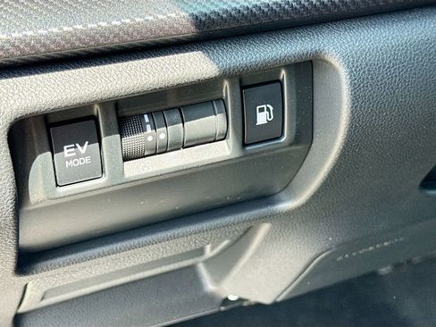 New 2026 Subaru Crosstrek 2.5i Limited image 10