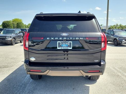 New 2027 Ford Expedition King Ranch RWD image 8
