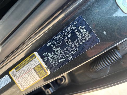 Used 2025 Kia Soul LX w/ LX Technology Package FWD image 22