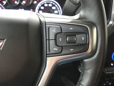 Used 2020 Chevrolet Silverado 1500 RST AWD/4WD image 12