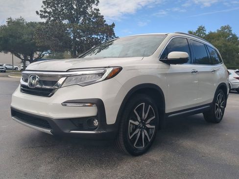 Used 2021 Honda Pilot Touring image 6