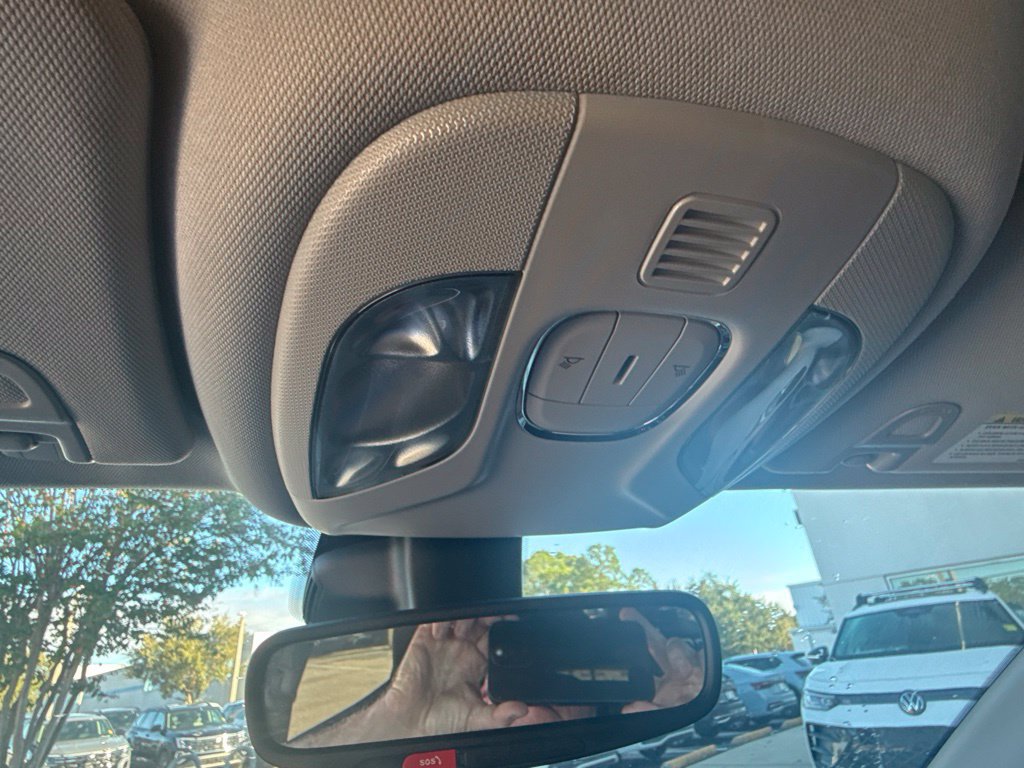Used 2022 Jeep Compass Latitude AWD/4WD image 21