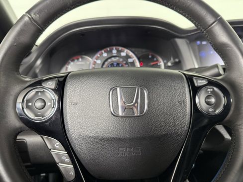 Used 2016 Honda Accord Sport image 25