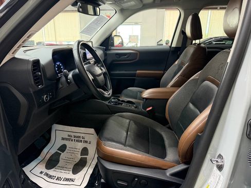 Used 2021 Ford Bronco Sport Outer Banks w/ Outer Banks Package AWD/4WD image 11