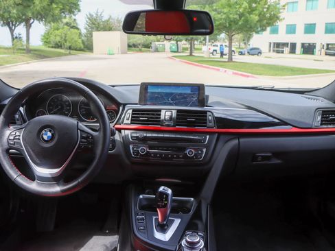 Used 2013 BMW 328i Sedan RWD image 25