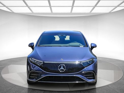 Used 2022 Mercedes-Benz EQS 580 4MATIC Sedan image 6