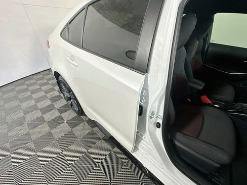 Used 2025 Toyota Corolla SE FWD image 28
