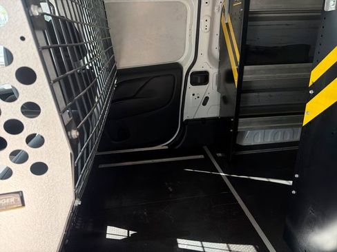 Used 2021 RAM ProMaster City Tradesman SLT FWD image 32