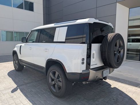 New 2026 Land Rover Defender 110 S AWD/4WD image 4